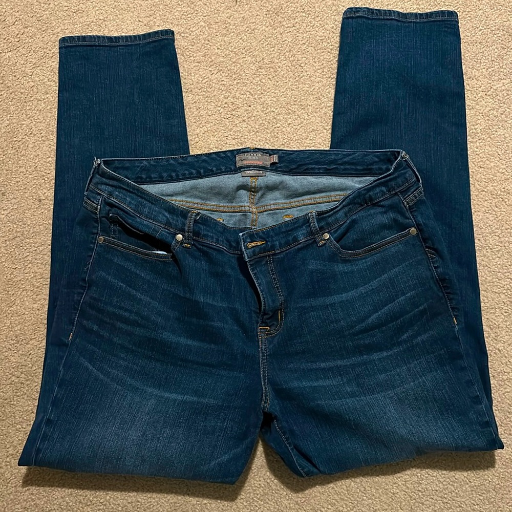 Torrid Boyfriend Straight vintage stretch jeans size 20 X-Tall. Only worn once.